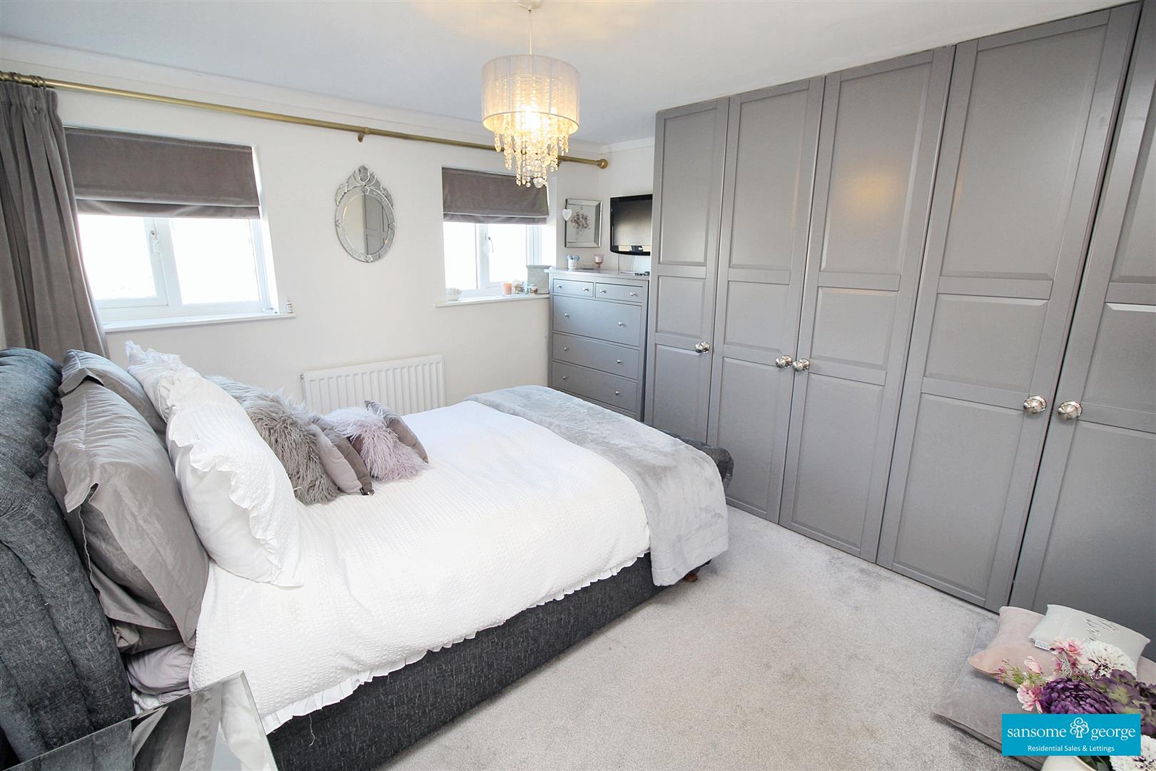 Langley Hill Close, Tilehurst